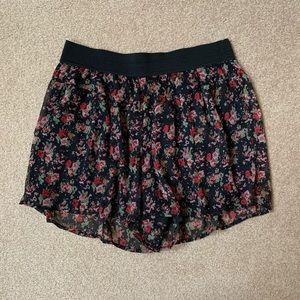 [Express] Floral Chiffon Shorts